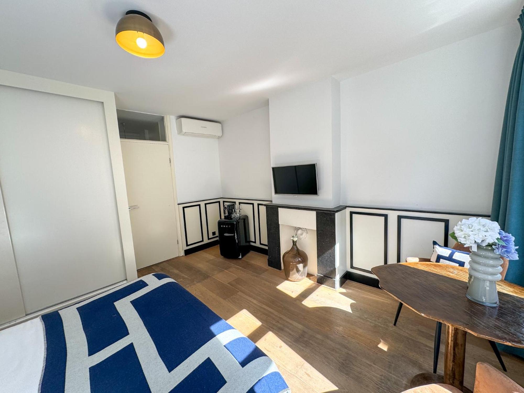 Yourbnb Suites Haarlemmerstraat Amsterdam Exterior photo